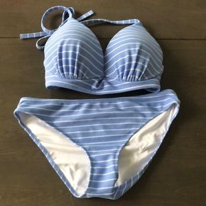 Light blue/white bikini
